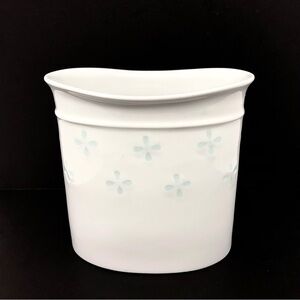 Dansk 1980s porcelain vase in Willowlight pattern by Gunnar Cyren